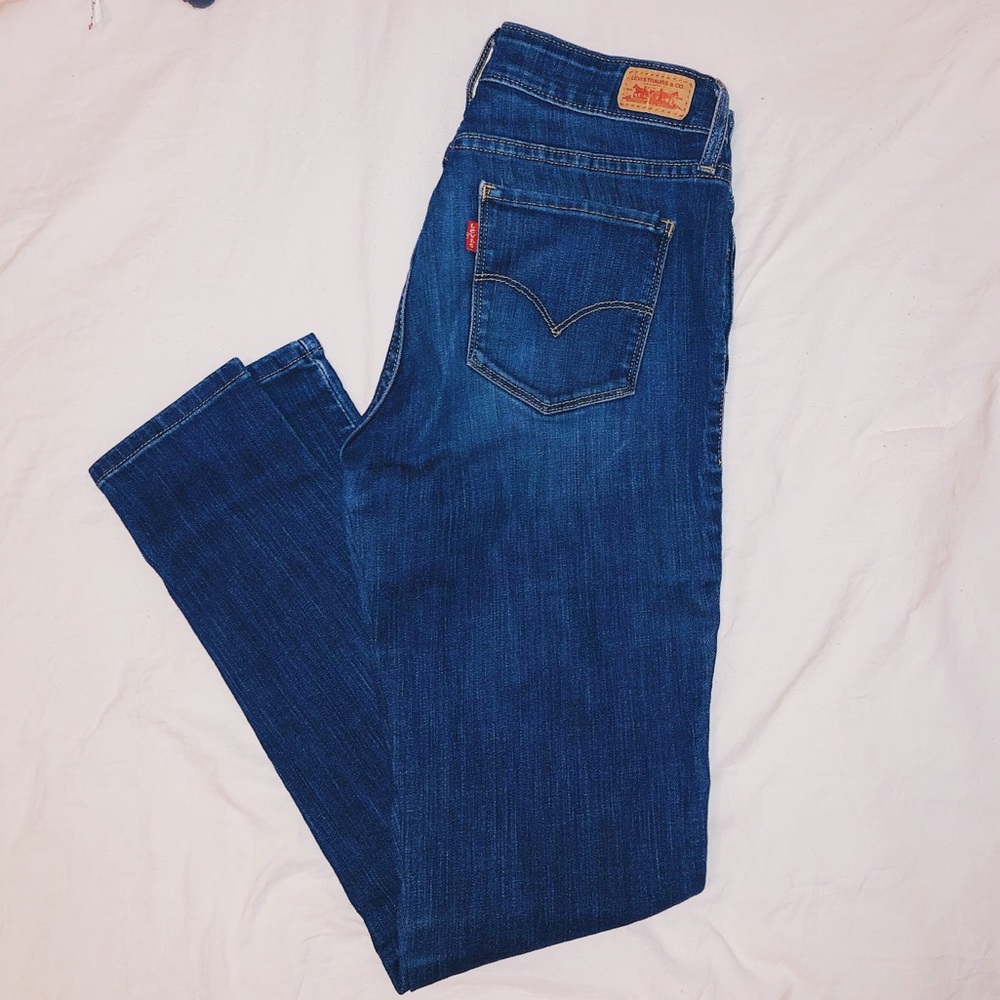 Levis jeans